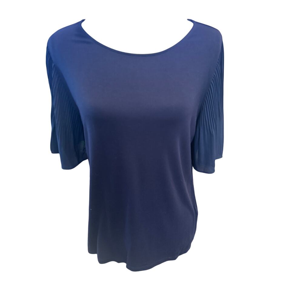 Women’s Talbots Black Pleated Short Sleeve Career Wear Top. Size Medium